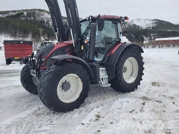Valtra N174H Τρακτέρ