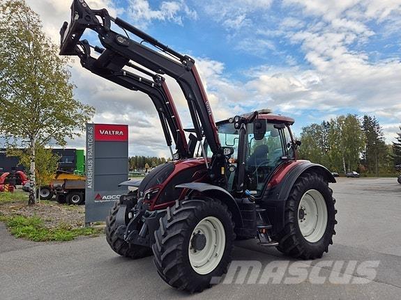 Valtra N174V Τρακτέρ