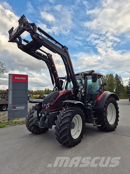 Valtra N174V Τρακτέρ