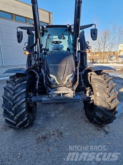 Valtra N175 Τρακτέρ