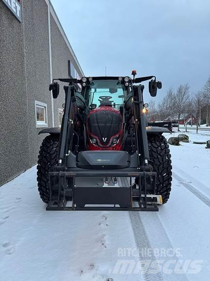Valtra N175A Τρακτέρ