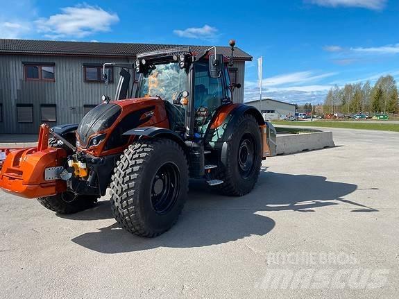Valtra N175D Τρακτέρ