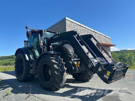 Valtra N175D Τρακτέρ