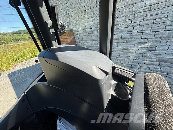 Valtra N175D Τρακτέρ