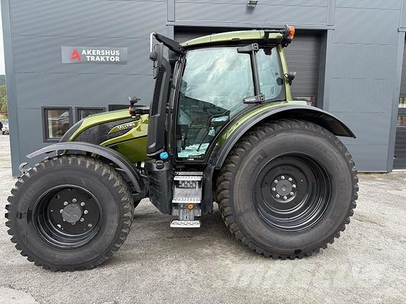 Valtra N175D Τρακτέρ
