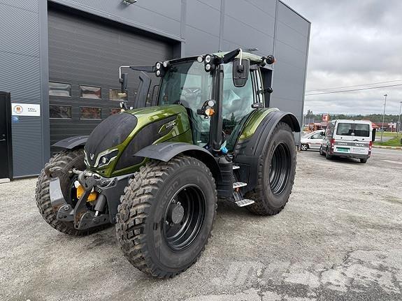 Valtra N175D Τρακτέρ