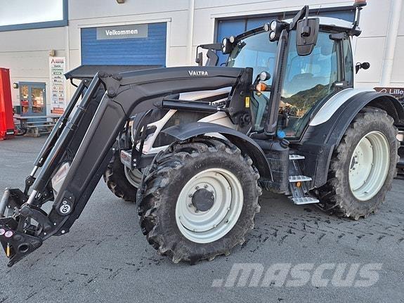 Valtra N175D. Τρακτέρ