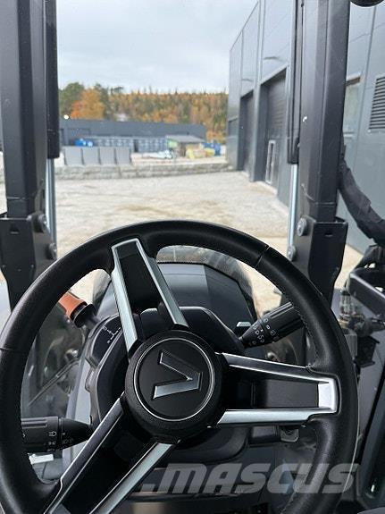Valtra N175D Τρακτέρ