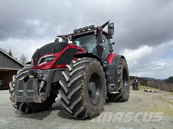 Valtra Q305 Τρακτέρ