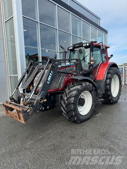 Valtra T-182-VERSU Τρακτέρ