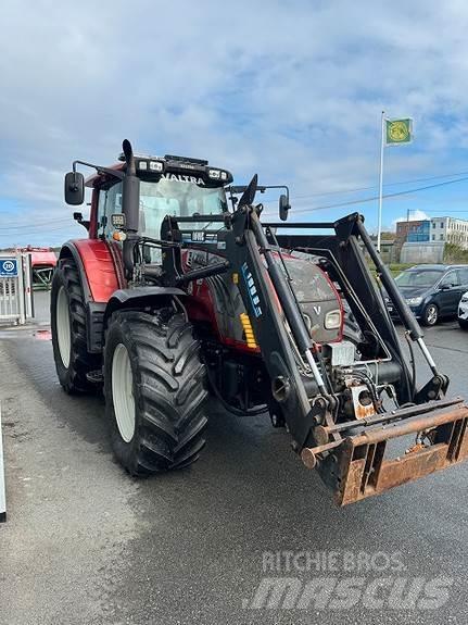 Valtra T-182-VERSU Τρακτέρ