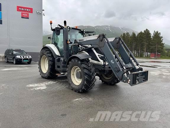 Valtra T174V Τρακτέρ