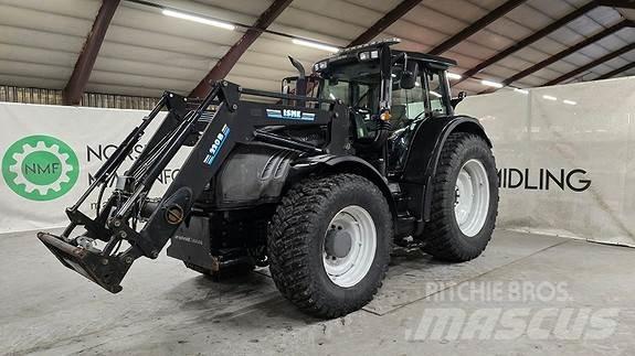 Valtra T182 Τρακτέρ
