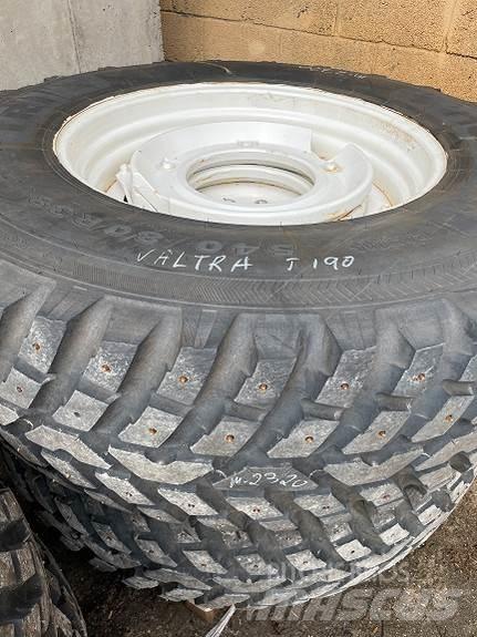 Valtra T190 Τρακτέρ