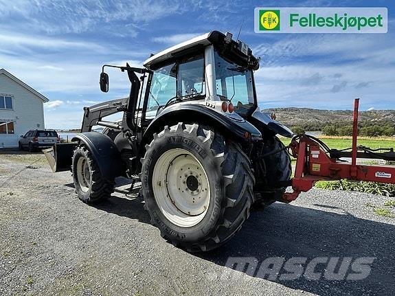 Valtra T190 Τρακτέρ