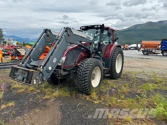 Valtra T203 Τρακτέρ