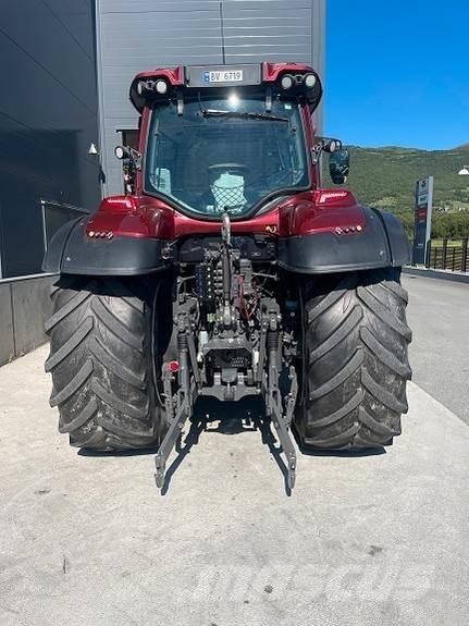 Valtra T214 Τρακτέρ