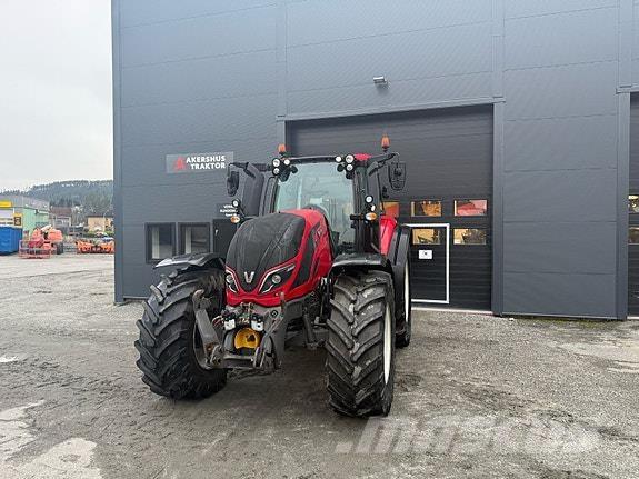 Valtra T234D Τρακτέρ