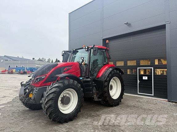 Valtra T234D Τρακτέρ