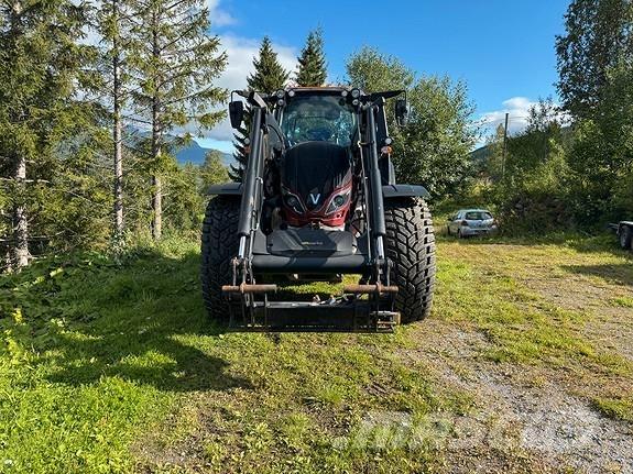 Valtra T234DST Τρακτέρ