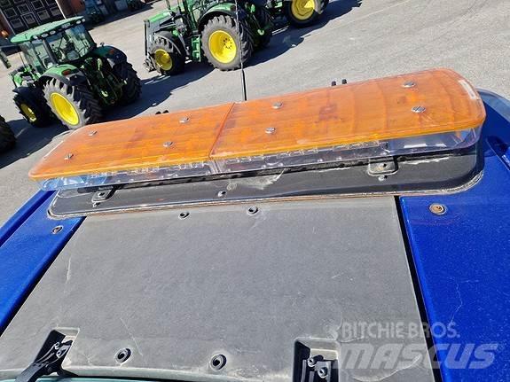 Valtra T235 Τρακτέρ
