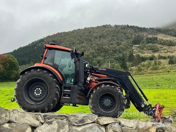 Valtra T235D Τρακτέρ