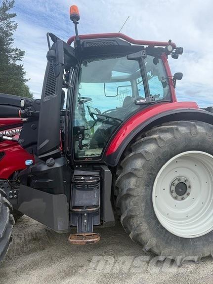 Valtra T254V Τρακτέρ