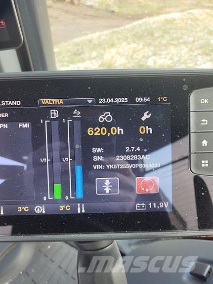 Valtra T255 Τρακτέρ