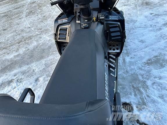 Yamaha Viking 5 Σκούτερ χιονιού