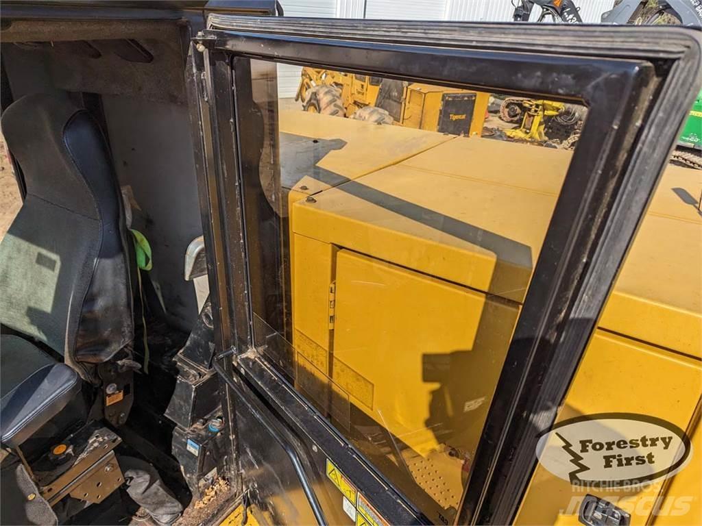 CAT 559D Αρθρωτοί φορτωτές