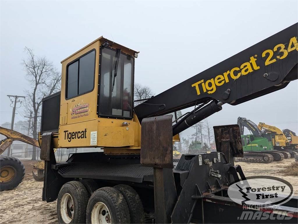 Tigercat 234 Αρθρωτοί φορτωτές