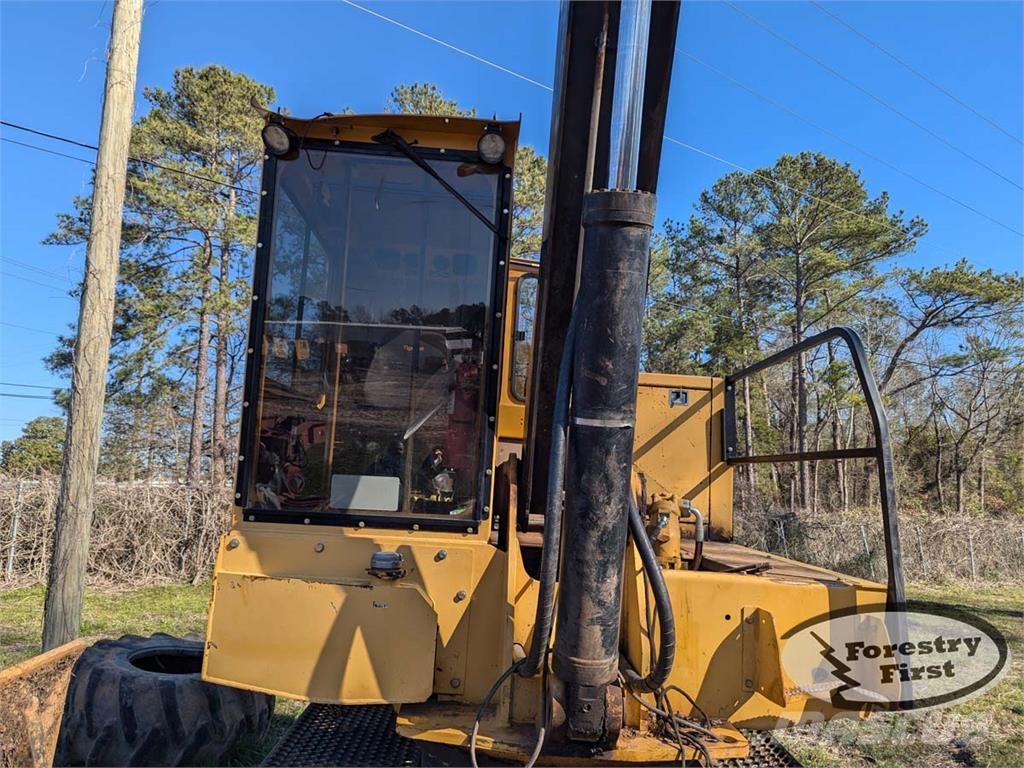 Tigercat 234 Αρθρωτοί φορτωτές