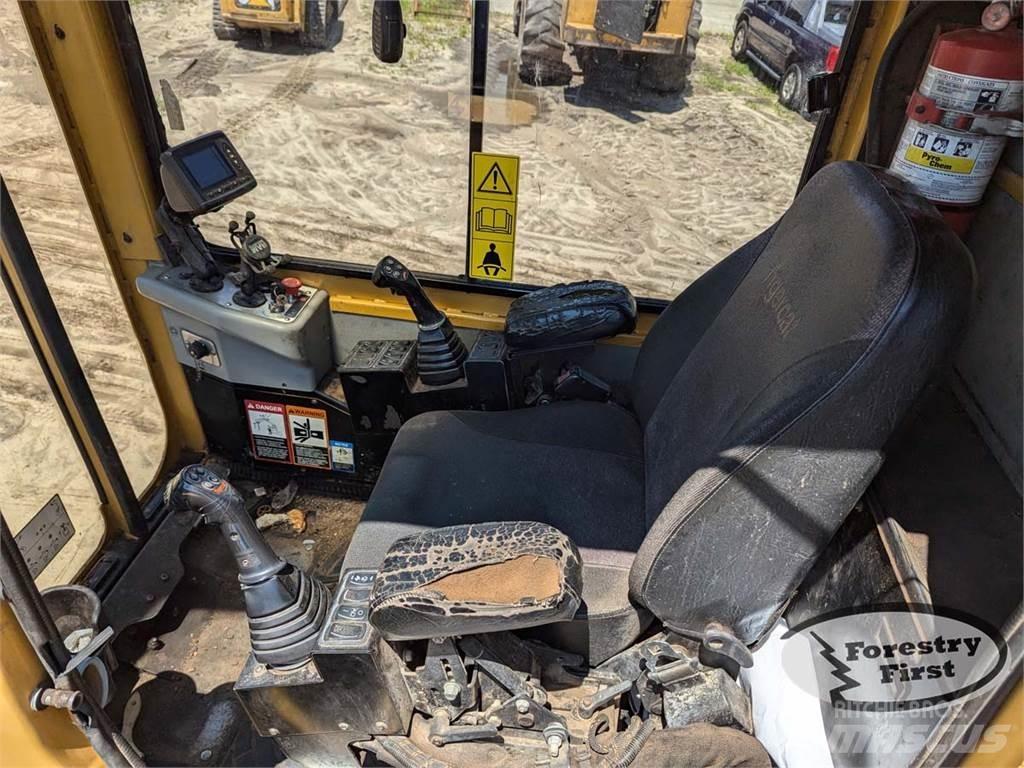 Tigercat 234B Αρθρωτοί φορτωτές