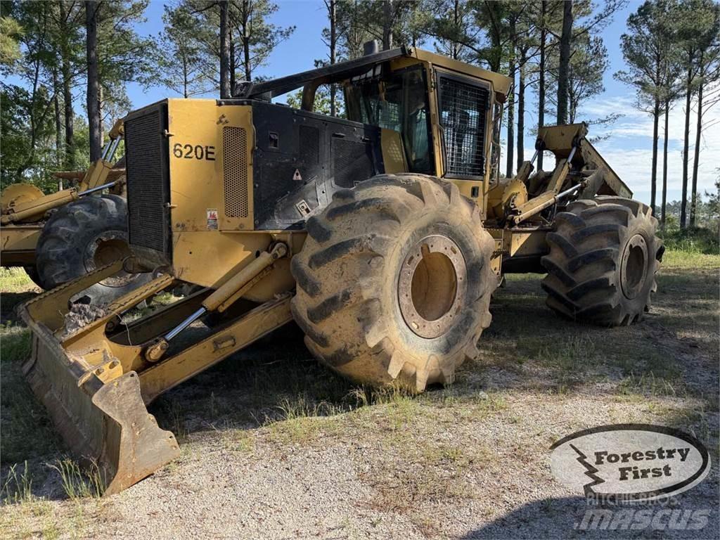 Tigercat 620E Μετατοπιστές