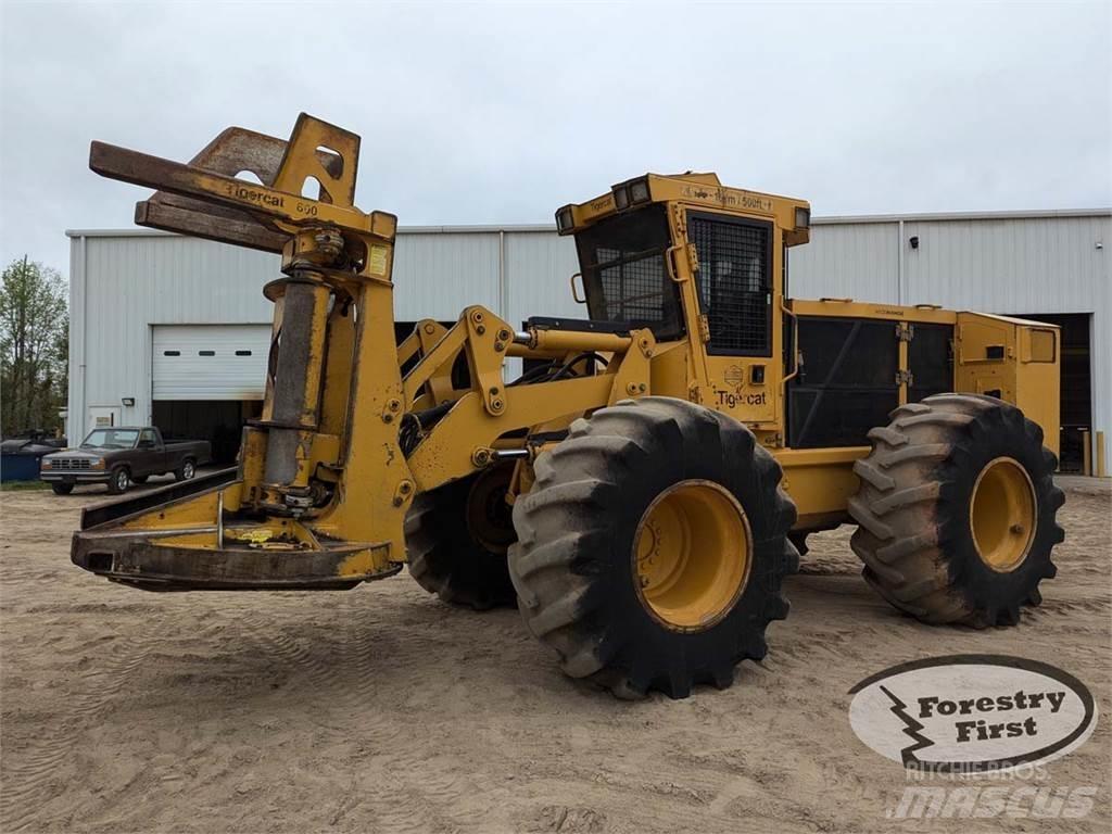 Tigercat 720G Κοπτικά ξυλείας