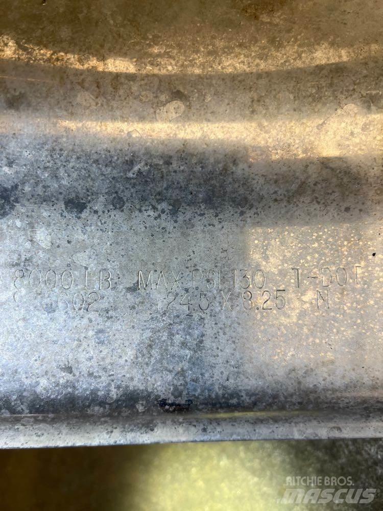 Alcoa  Ελαστικά και ζάντες