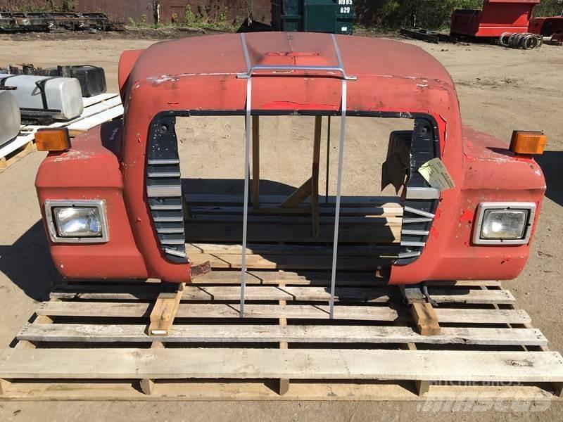 Ford L9000 Καμπίνες και εσωτερικό