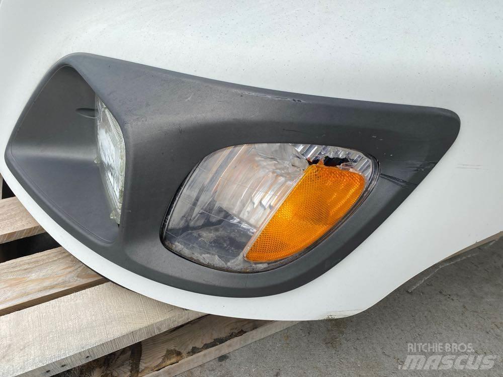 Hino 238 Καμπίνες και εσωτερικό