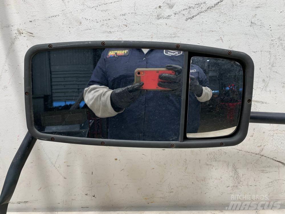 Isuzu NPR Μεταφορές - Άλλα
