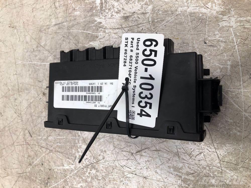 RAM 5500 Καμπίνες και εσωτερικό