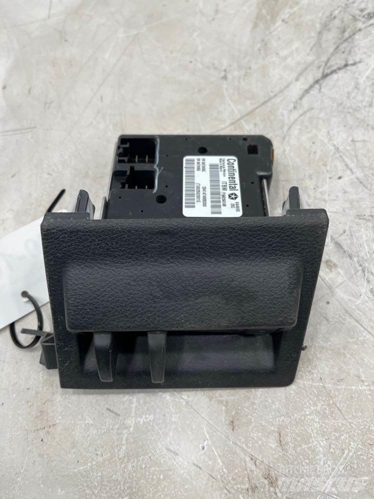 RAM 5500 Καμπίνες και εσωτερικό