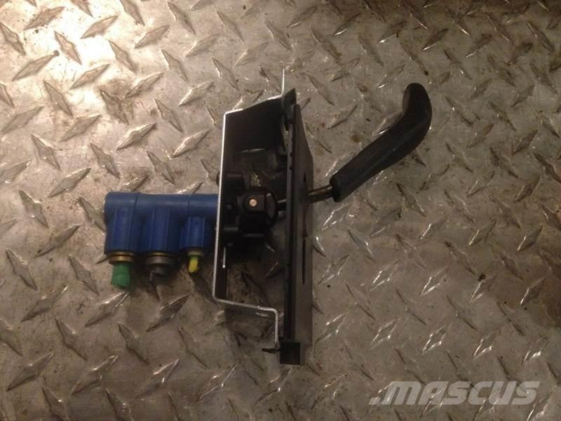 Volvo VNL Ηλεκτρονικά