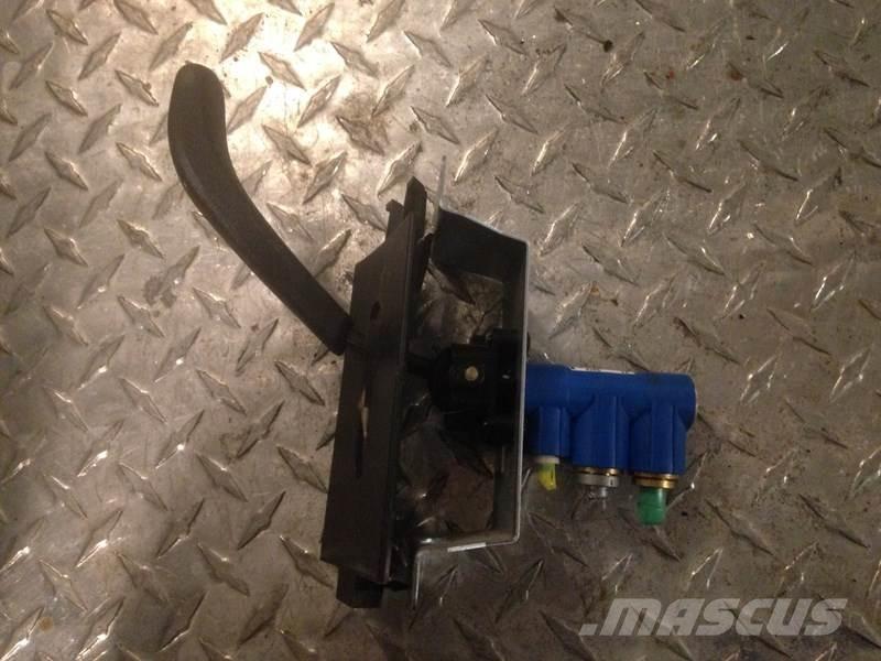 Volvo VNL Ηλεκτρονικά