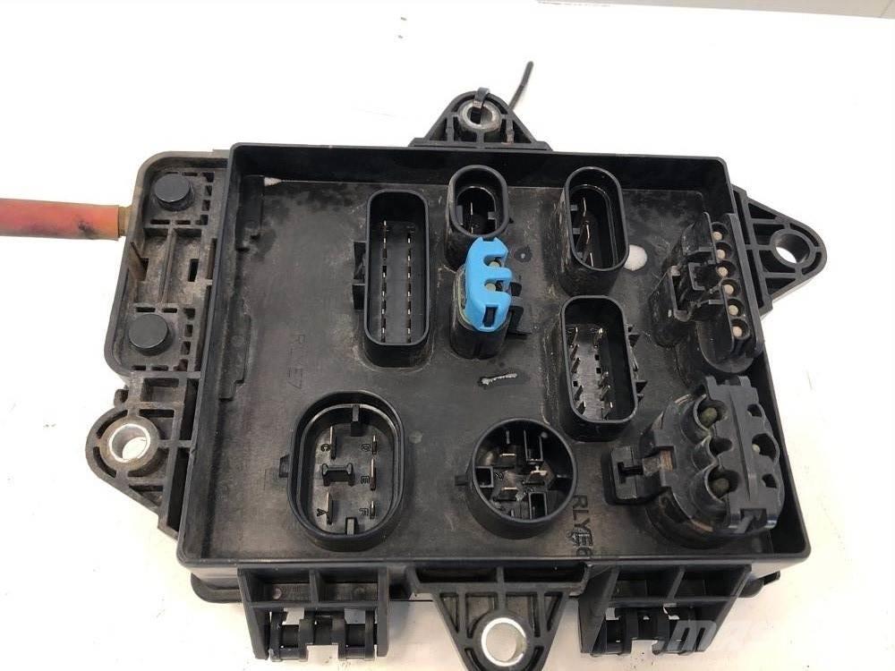 Volvo VNL Ηλεκτρονικά