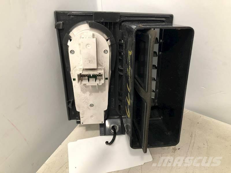 Volvo VNL Ηλεκτρονικά