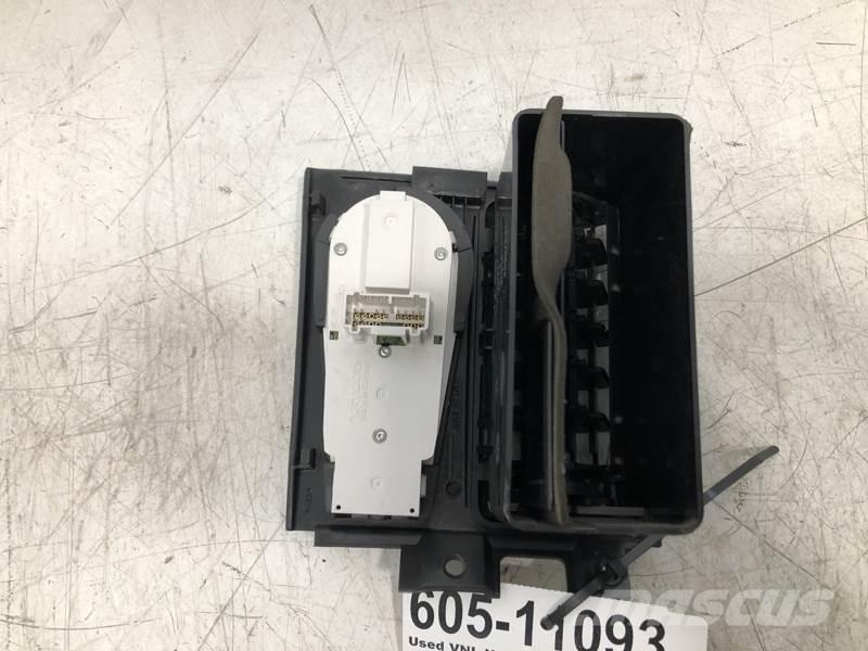 Volvo VNL Ηλεκτρονικά