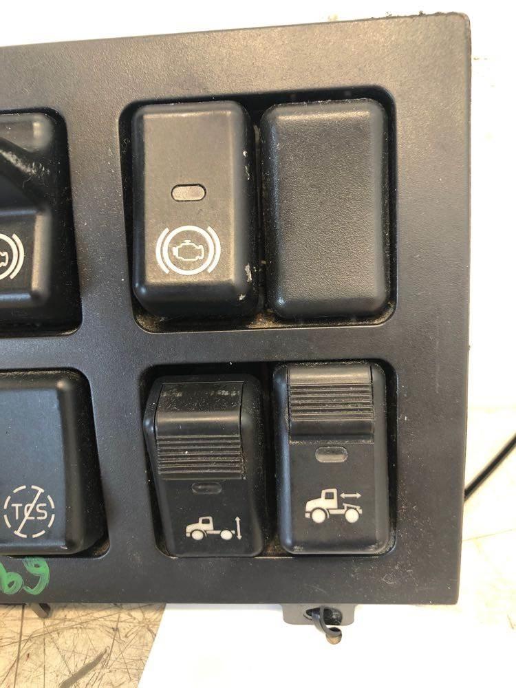 Volvo VNL Ηλεκτρονικά