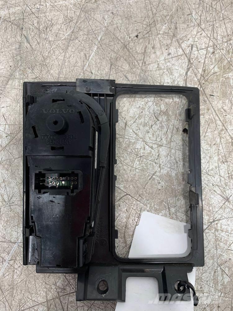 Volvo VNL Ηλεκτρονικά