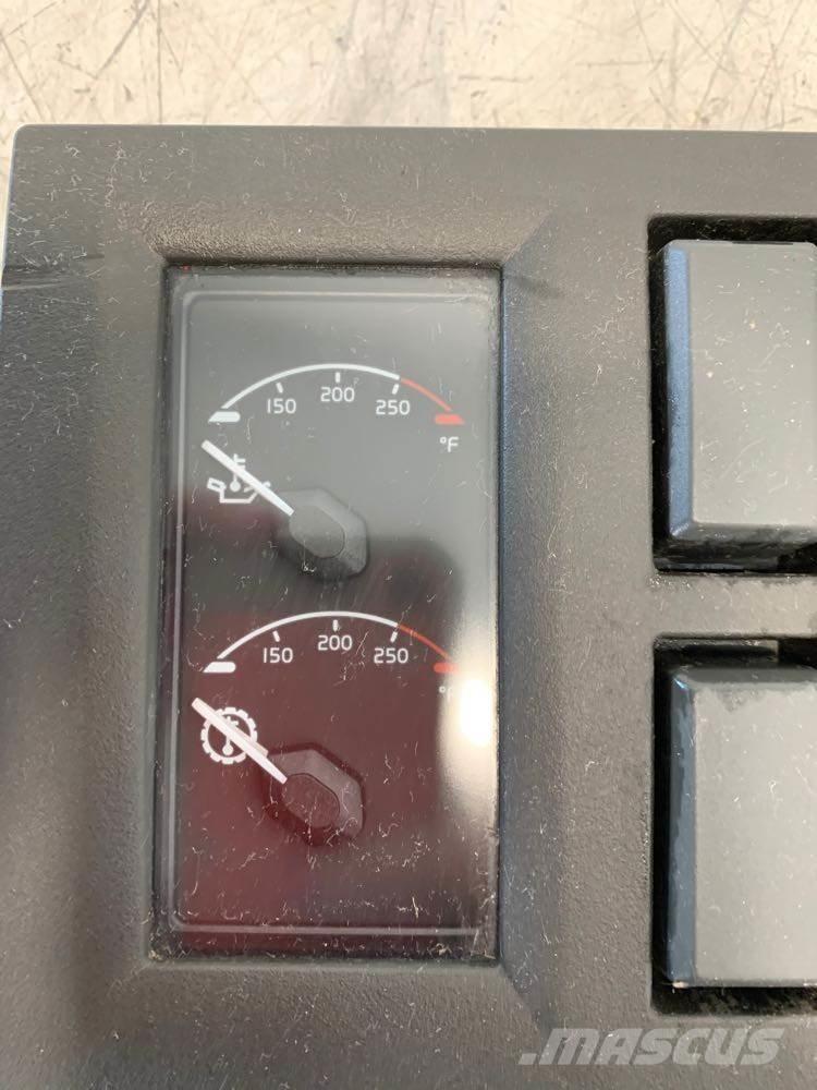 Volvo VNL Ηλεκτρονικά