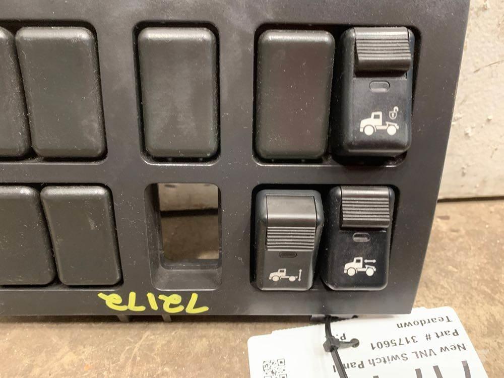 Volvo VNL Ηλεκτρονικά